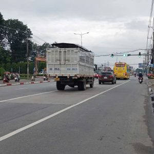 đặt mặt tiền QL13